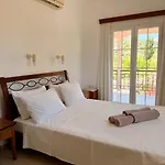 Aparthotel Xenia 4*
