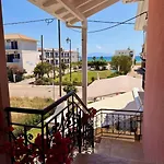Xenia 4*