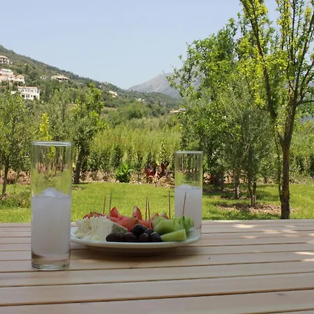 Xenia * Vasiliki (Lefkada)